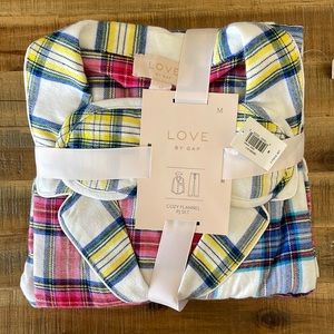 NWT Gap flannel pajamas size M